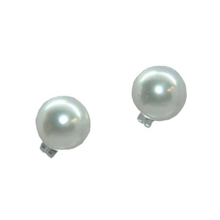 pearl earrings